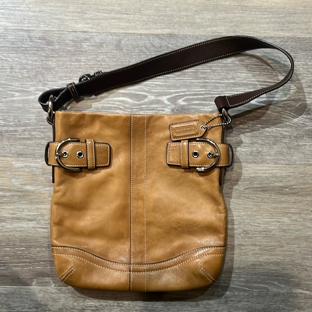 Coach SoHo slim duffle tan leather bag - Picture 1 of 7